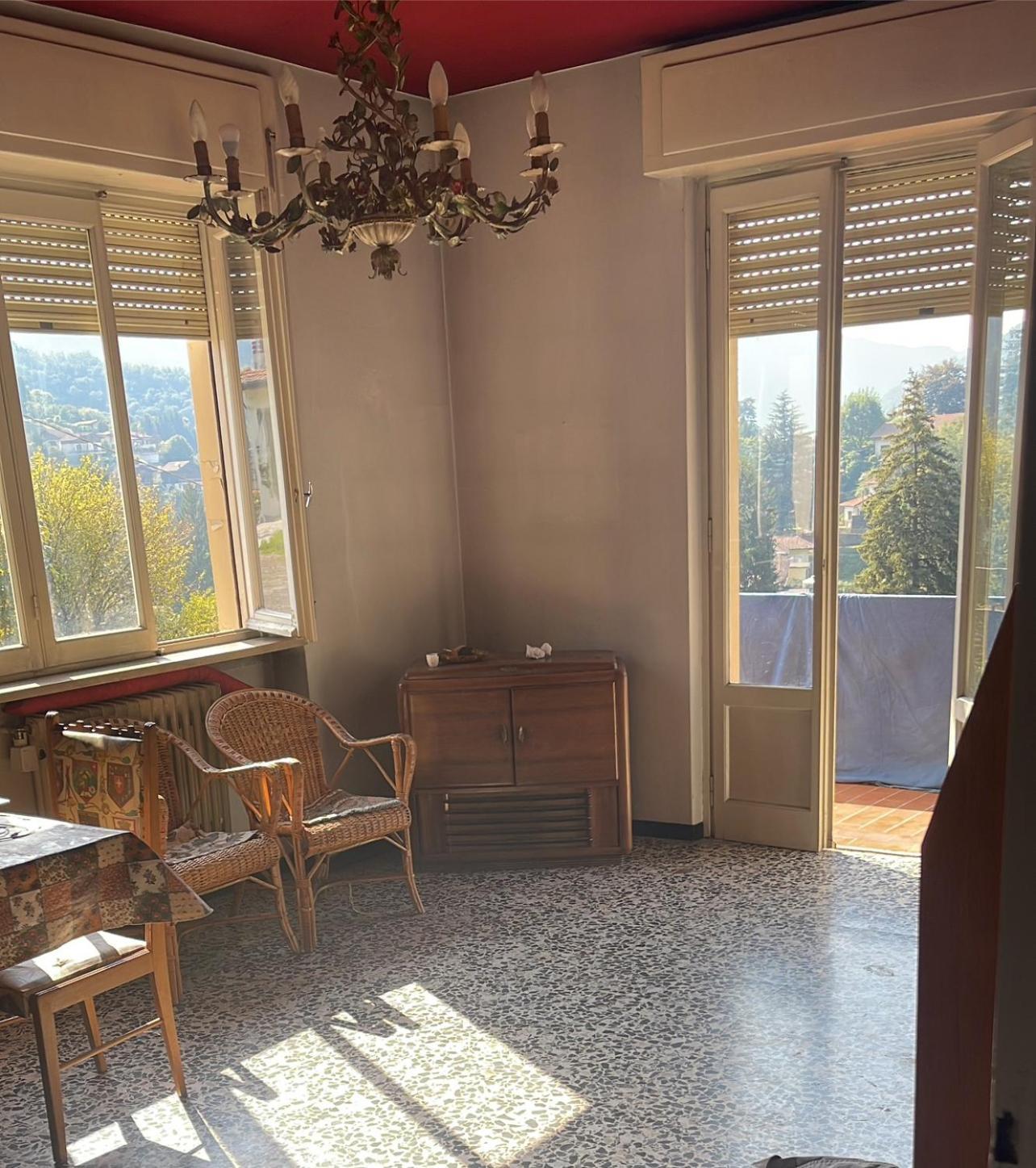 Laghi Di Como Appartamento Di Licinia E Mario Asso Exterior photo